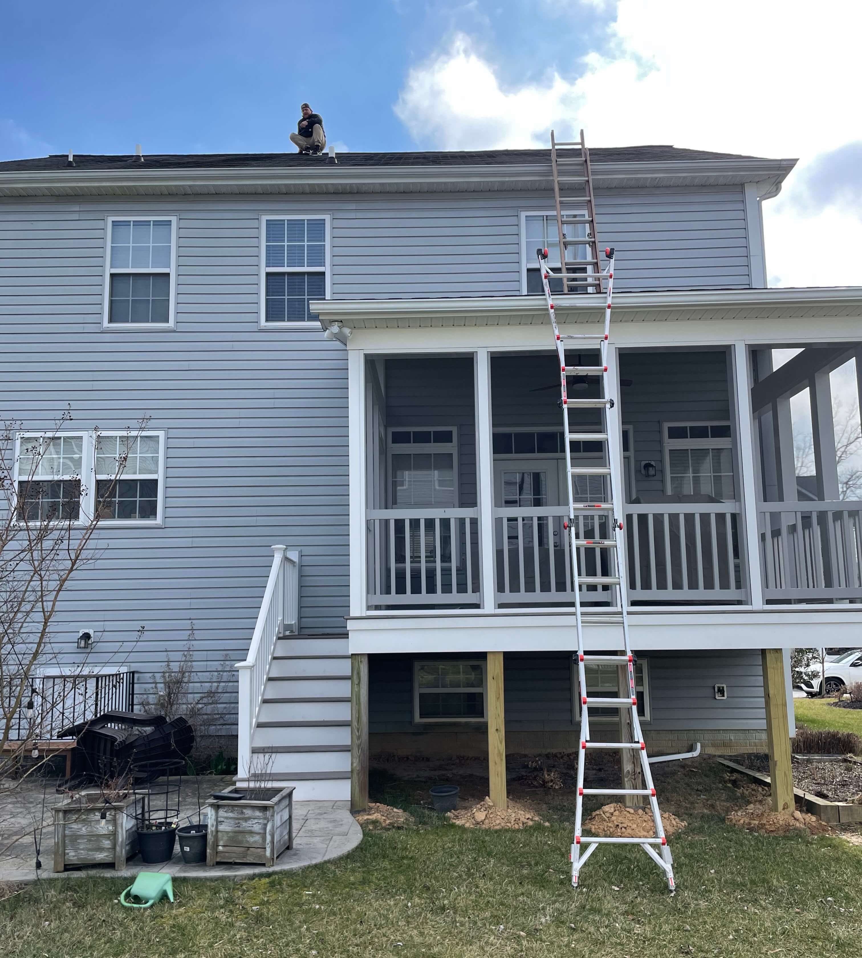 Maverick Contracting Siding and Windows Image